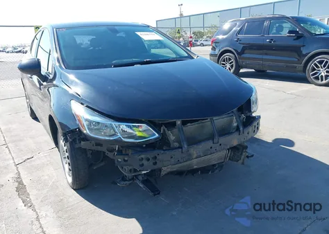 2019 Chevrolet Cruze Ls z USA, uszkodzony, nr VIN 3G1BC6SM2KS569584